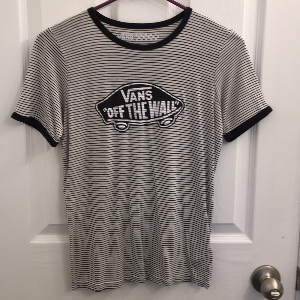Van’s tee